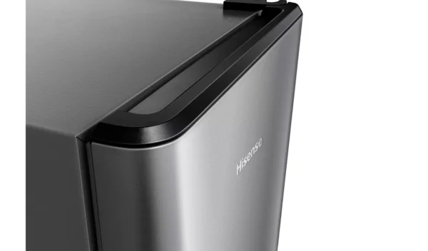 Hisense RR220D4BDE Freestanding Retro Fridge - Silver - Image 4